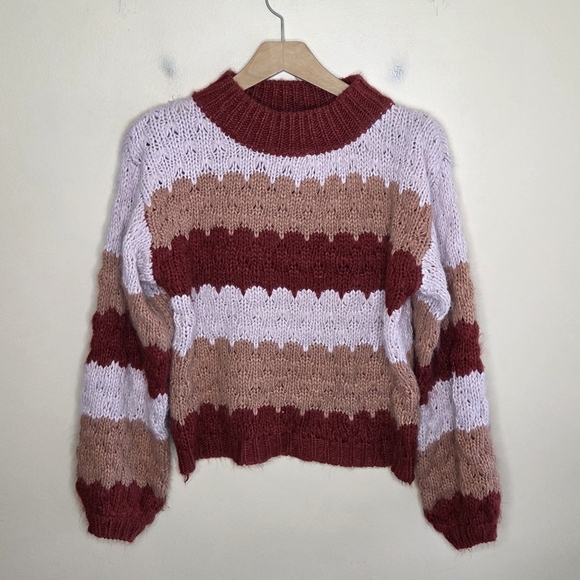 Altar'd State | Fuzzy Chunky Knit Mockneck Cropped Sweater Size Small - Picture 1 of 6